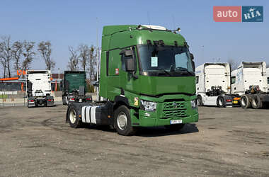 Тягач Renault Range T/T-Series  2015 в Киеве