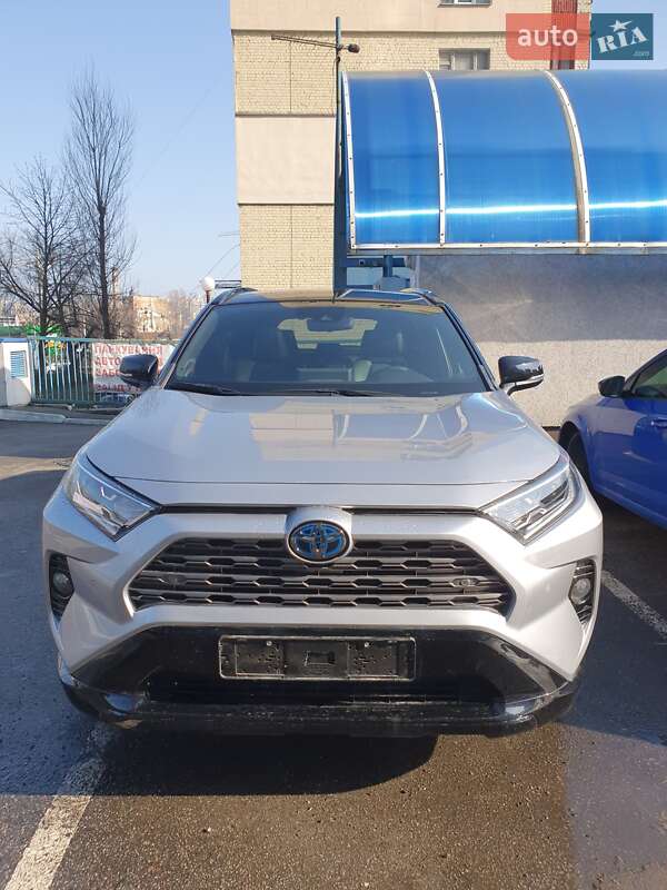Позашляховик / Кросовер Toyota RAV4 2020 в Києві