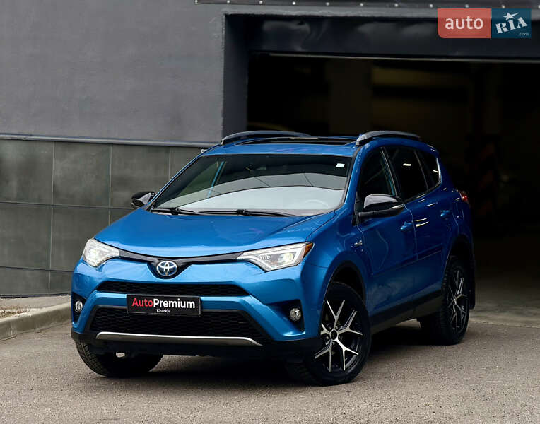 Внедорожник / Кроссовер Toyota RAV4 2017 в Харькове Внедорожник / Кроссовер Toyota RAV4 2017 в Харькове