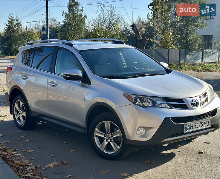 Внедорожник / Кроссовер Toyota RAV4 2014 в Городенке