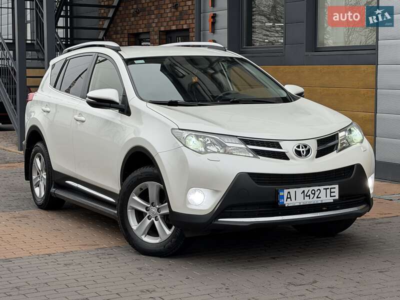 Внедорожник / Кроссовер Toyota RAV4 2014 в Белой Церкви