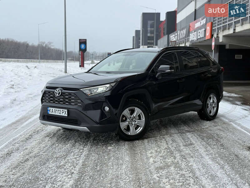 Внедорожник / Кроссовер Toyota RAV4 2019 в Киеве Внедорожник / Кроссовер Toyota RAV4 2019 в Киеве