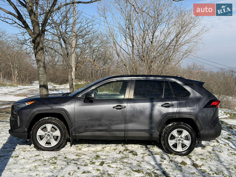 Внедорожник / Кроссовер Toyota RAV4 2019 в Одессе