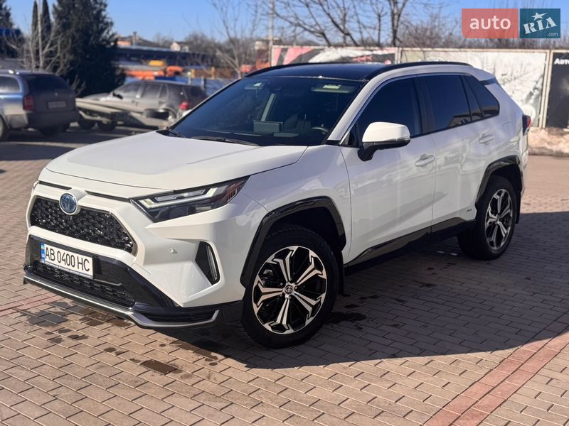 Внедорожник / Кроссовер Toyota RAV4 2022 в Жмеринке