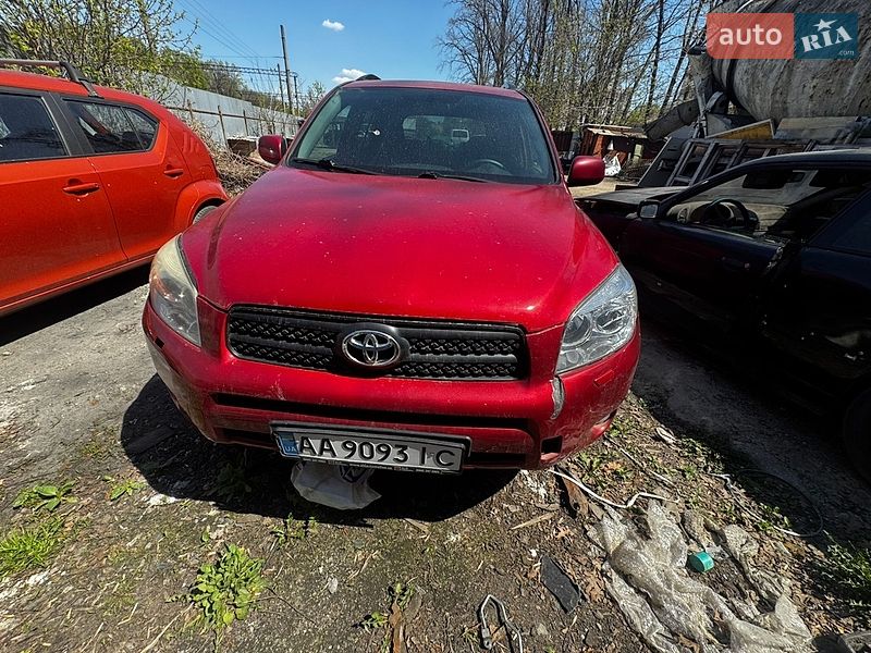 Внедорожник / Кроссовер Toyota RAV4 2008 в Вишневом