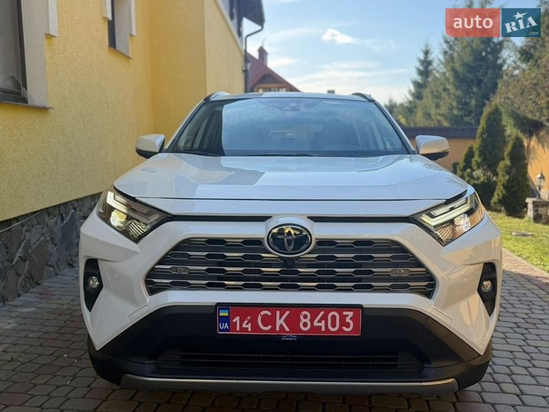 Внедорожник / Кроссовер Toyota RAV4 2025 в Львове Внедорожник / Кроссовер Toyota RAV4 2025 в Львове