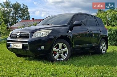 Позашляховик / Кросовер Toyota RAV4 2007 в Валках