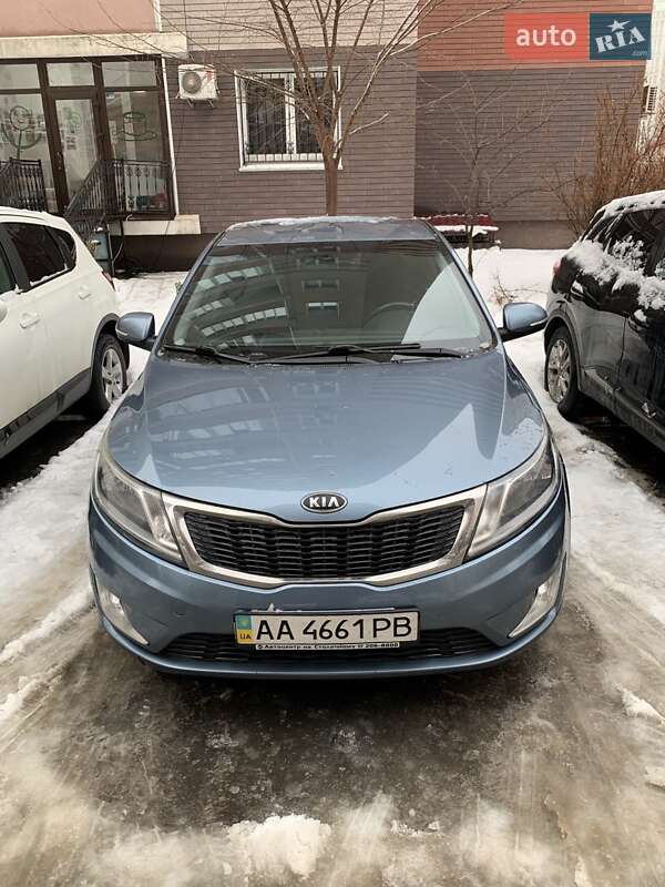 Седан Kia Rio 2012 в Киеве