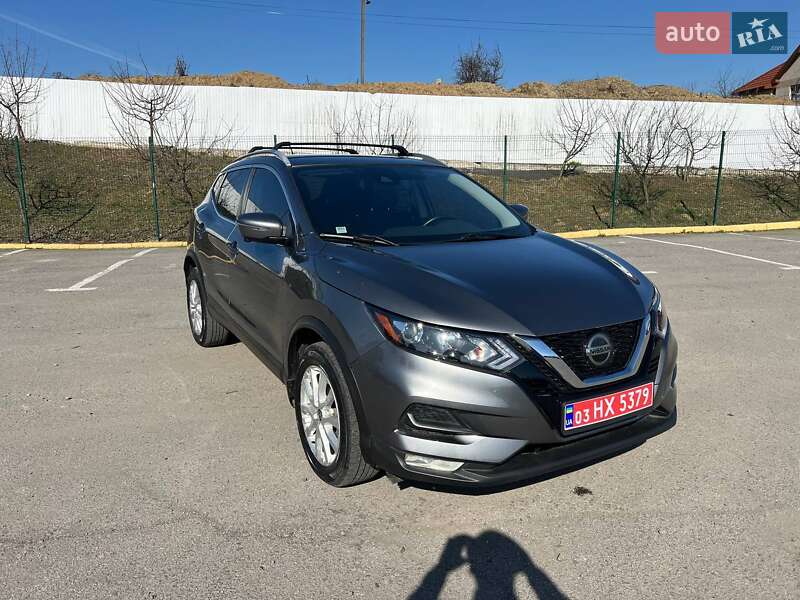 Позашляховик / Кросовер Nissan Rogue Sport 2019 в Ужгороді