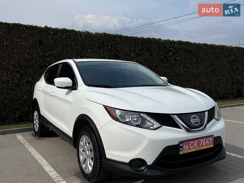 Позашляховик / Кросовер Nissan Rogue Sport 2019 в Львові