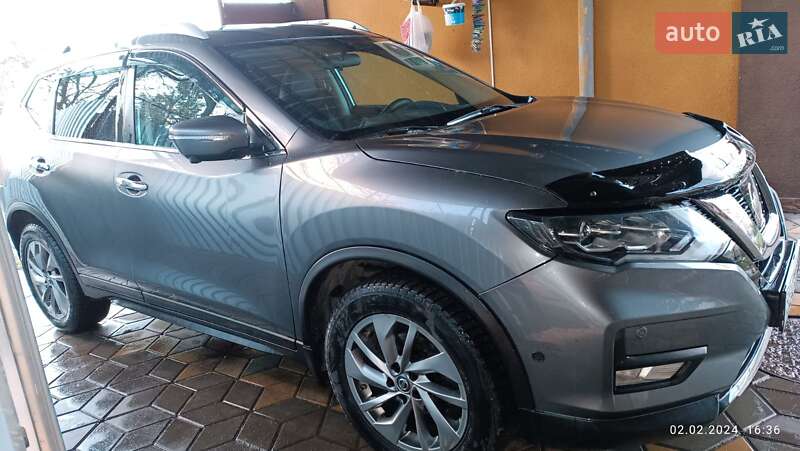 Внедорожник / Кроссовер Nissan Rogue 2015 в Первомайске