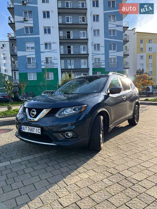 Внедорожник / Кроссовер Nissan Rogue 2016 в Ивано-Франковске