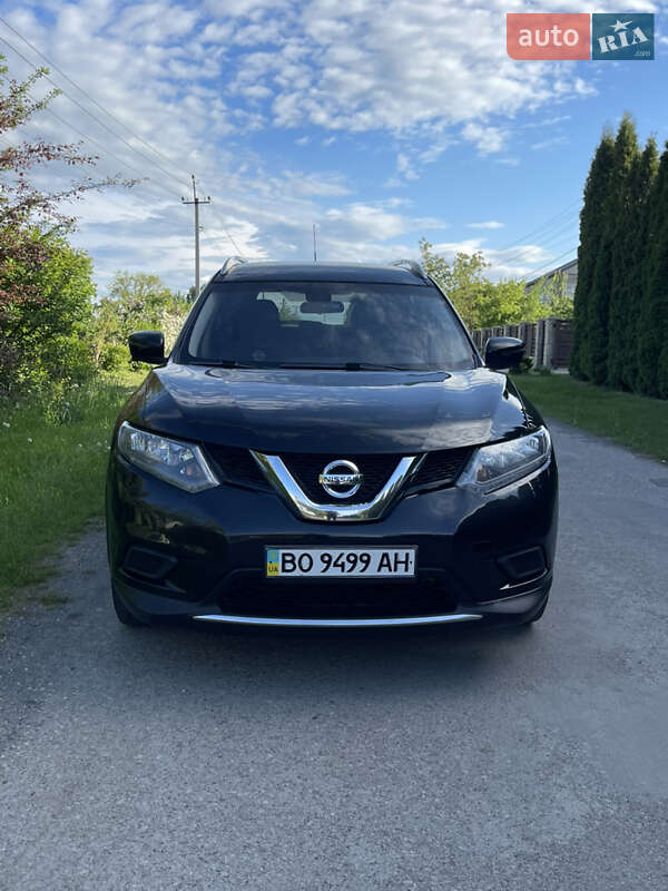 Внедорожник / Кроссовер Nissan Rogue 2016 в Тернополе Внедорожник / Кроссовер Nissan Rogue 2016 в Тернополе