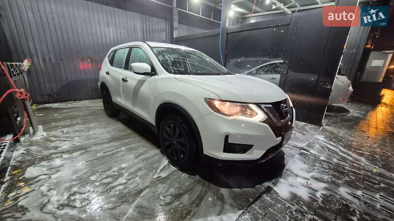 Внедорожник / Кроссовер Nissan Rogue 2016 в Одессе