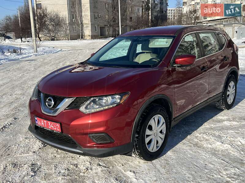 Внедорожник / Кроссовер Nissan Rogue 2016 в Днепре