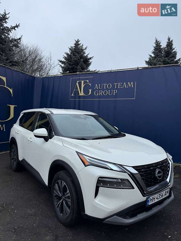 Позашляховик / Кросовер Nissan Rogue 2023 в Одесі