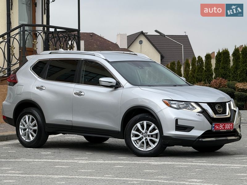 Внедорожник / Кроссовер Nissan Rogue 2020 в Дрогобыче