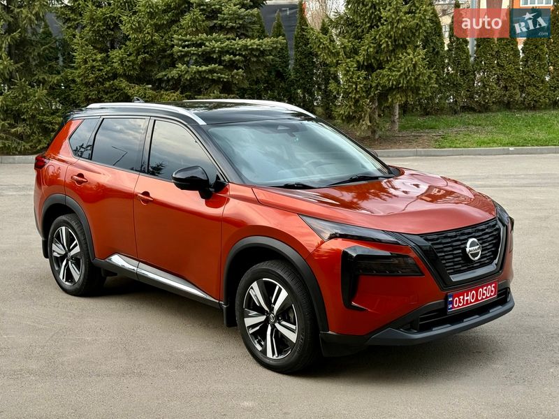 Позашляховик / Кросовер Nissan Rogue 2021 в Тернополі Позашляховик / Кросовер Nissan Rogue 2021 в Тернополі