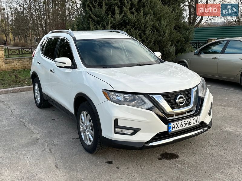 Позашляховик / Кросовер Nissan Rogue 2016 в Харкові