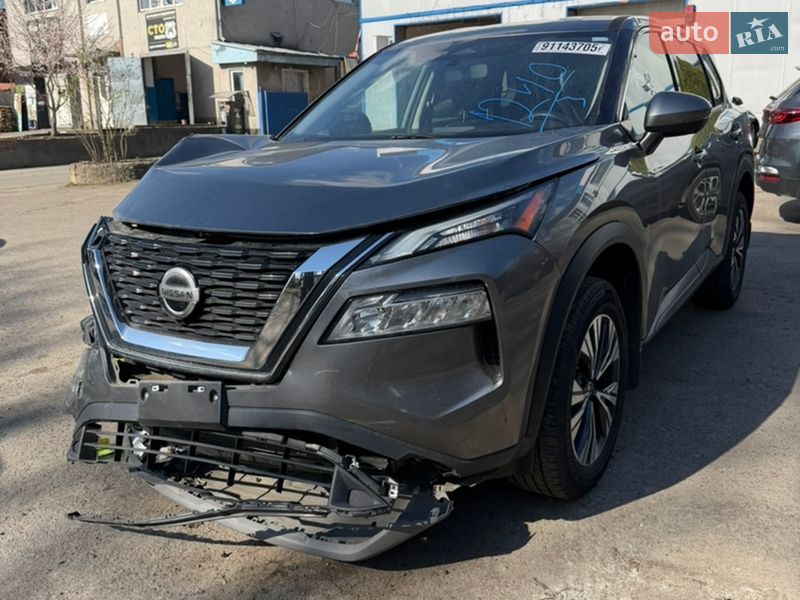 Внедорожник / Кроссовер Nissan Rogue 2021 в Луцке