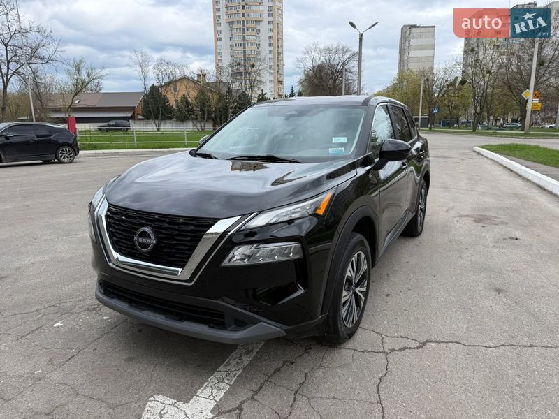 Внедорожник / Кроссовер Nissan Rogue 2023 в Харькове