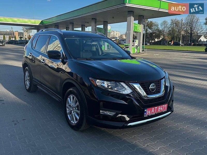 Позашляховик / Кросовер Nissan Rogue 2018 в Житомирі