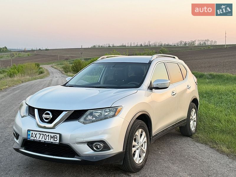 Внедорожник / Кроссовер Nissan Rogue 2014 в Полтаве