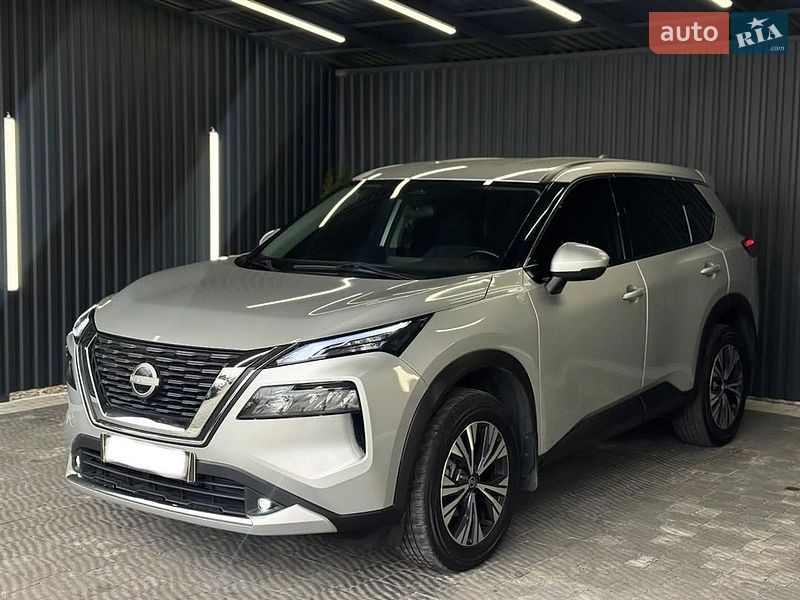 Внедорожник / Кроссовер Nissan Rogue 2020 в Иршаве