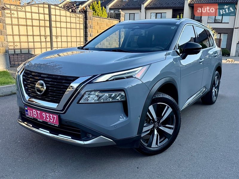 Внедорожник / Кроссовер Nissan Rogue 2021 в Ровно