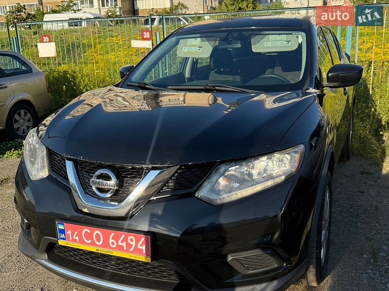 Внедорожник / Кроссовер Nissan Rogue 2016 в Киеве