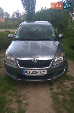 Микровэн Skoda Roomster 2011 в Тростянце