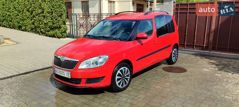 Микровэн Skoda Roomster 2012 в Ужгороде