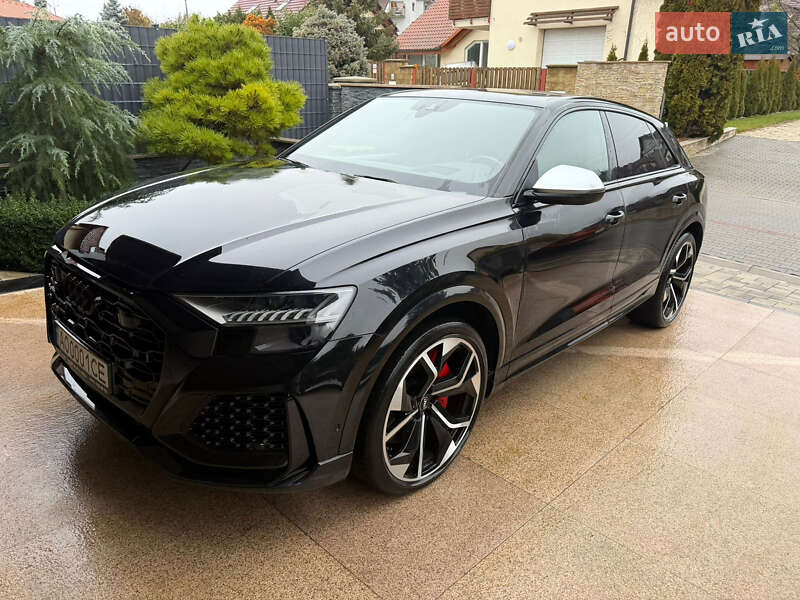 Внедорожник / Кроссовер Audi RS Q8 2020 в Ужгороде