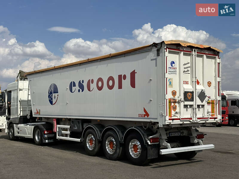 Самосвал полуприцеп STAS S 300CX 2015 в Умани