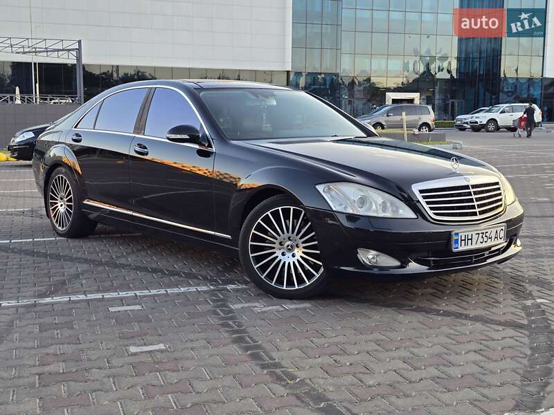 Седан Mercedes-Benz S-Class 2006 в Одессе Седан Mercedes-Benz S-Class 2006 в Одессе