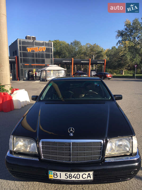Седан Mercedes-Benz S-Class 1996 в Полтаві