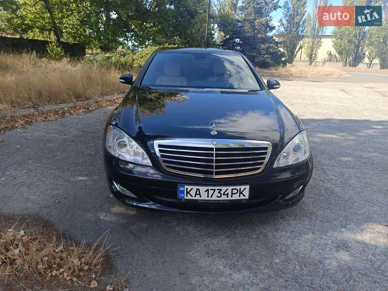 Седан Mercedes-Benz S-Class 2006 в Белгороде-Днестровском Седан Mercedes-Benz S-Class 2006 в Белгороде-Днестровском