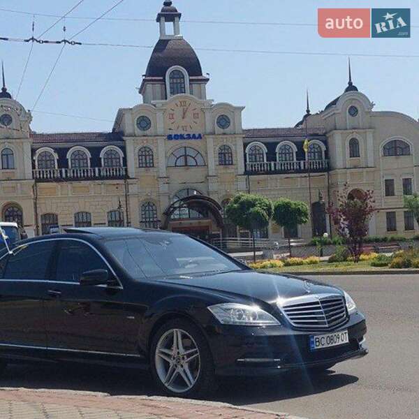 Седан Mercedes-Benz S-Class 2011 в Луцке