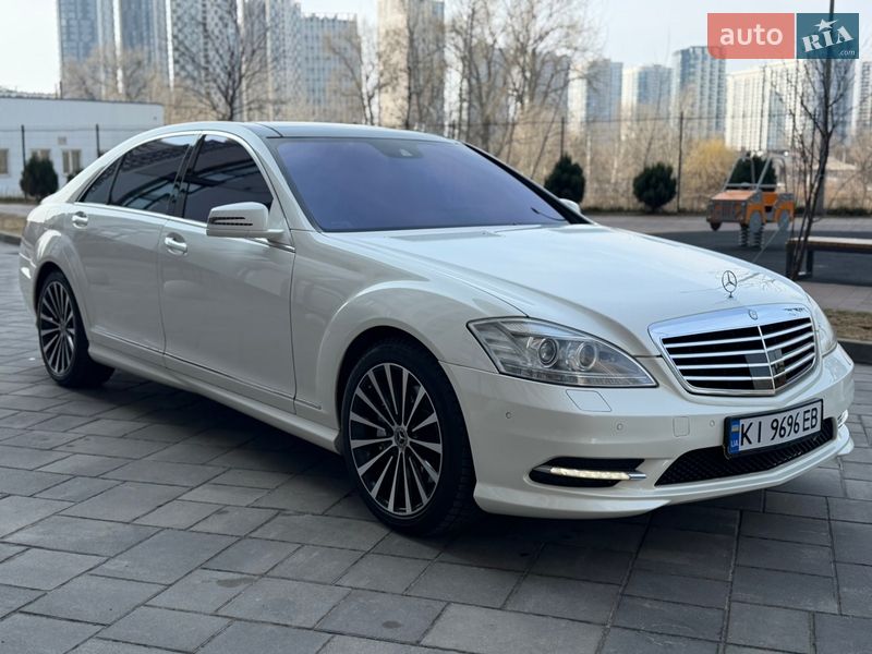 Седан Mercedes-Benz S-Class 2012 в Киеве Седан Mercedes-Benz S-Class 2012 в Киеве