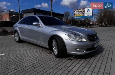 Седан Mercedes-Benz S-Class 2006 в Хмельницком