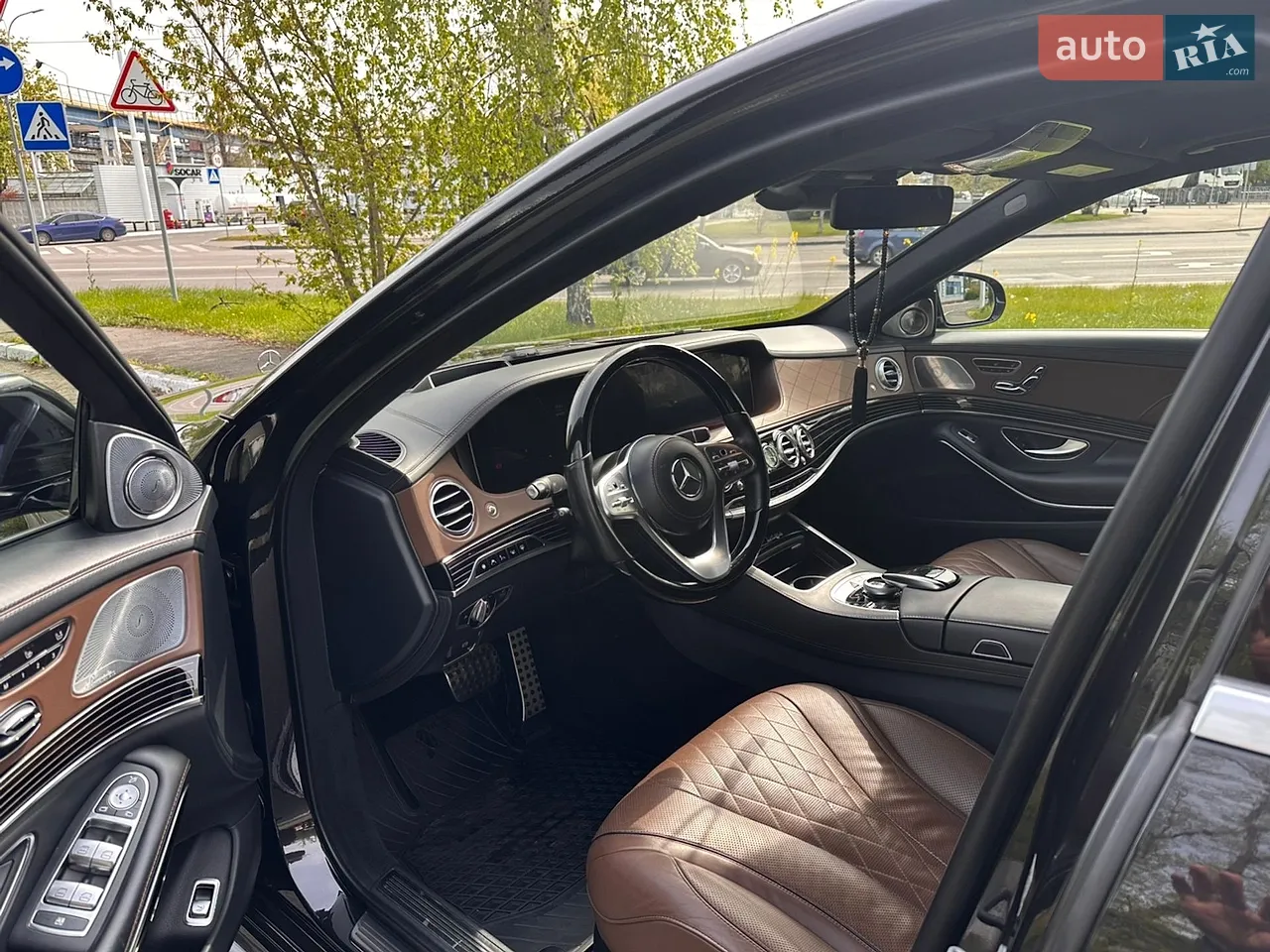 Mercedes-Benz S-Class 2017 photo 4