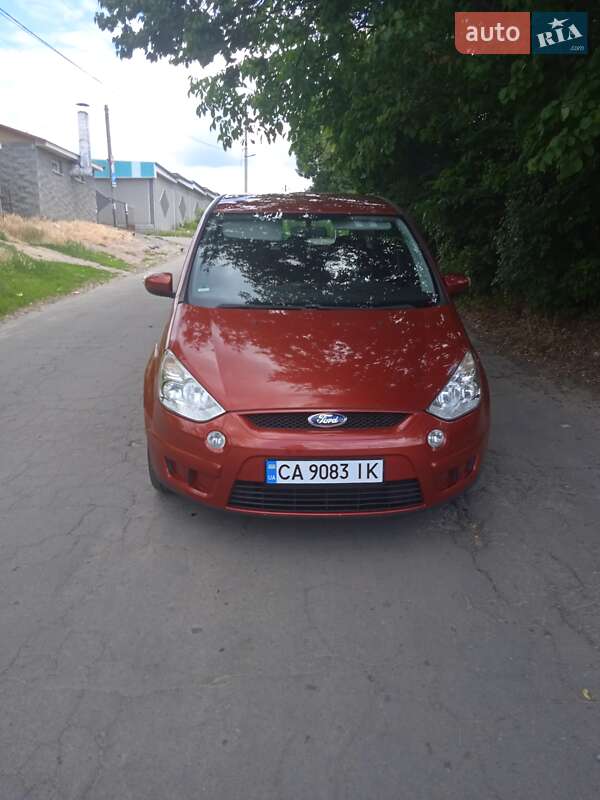 Минивэн Ford S-Max 2007 в Звенигородке
