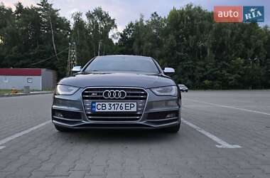Седан Audi S4 2014 в Чернігові
