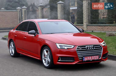 Седан Audi S4 2017 в Луцке Седан Audi S4 2017 в Луцке