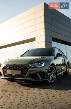 Седан Audi S4 2023 в Днепре