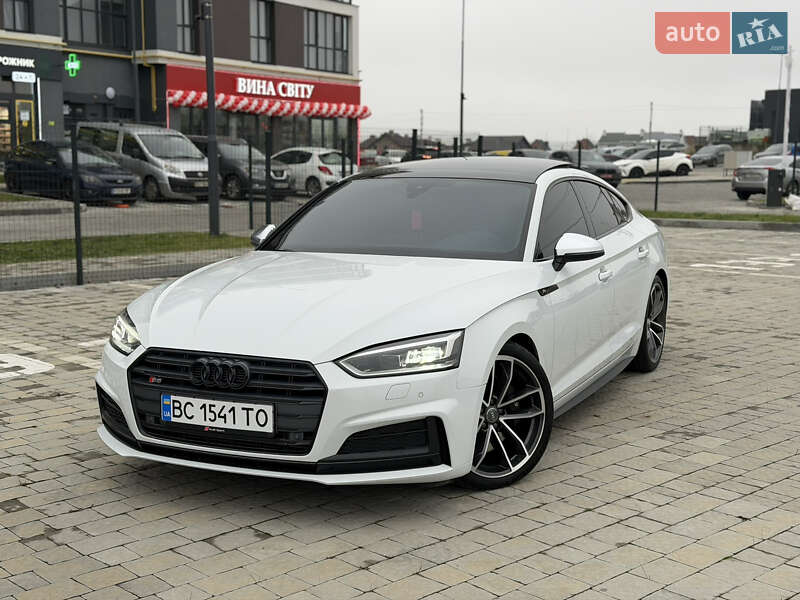 Купе Audi S5 2017 в Львове Купе Audi S5 2017 в Львове