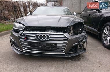 Купе Audi S5 2017 в Киеве
