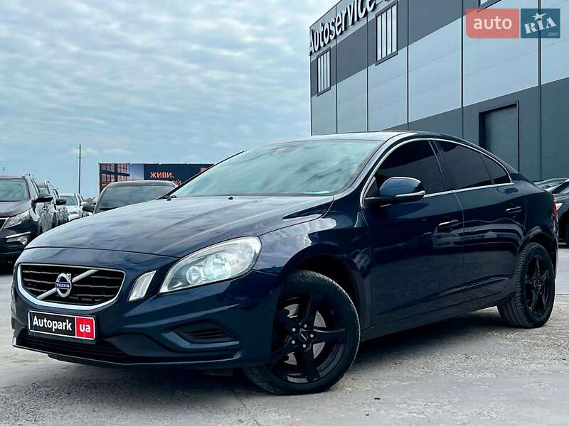 Седан Volvo S60 2012 в Львове Седан Volvo S60 2012 в Львове