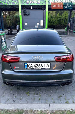 Седан Audi S6 2016 в Иршаве Седан Audi S6 2016 в Иршаве