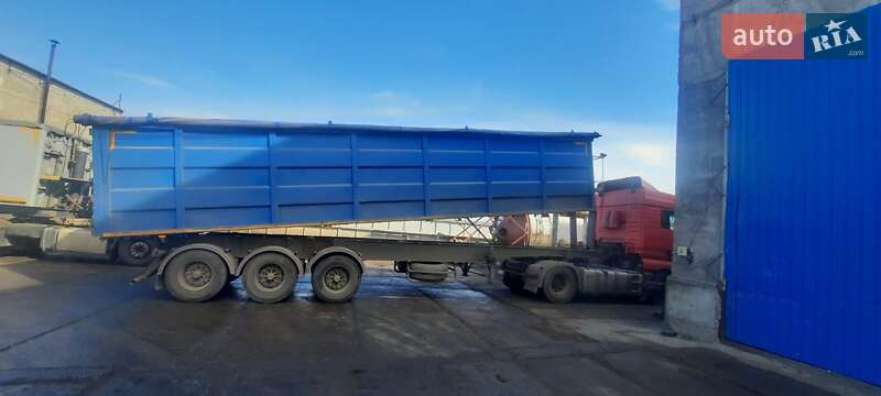 Самоскид напівпричіп Kaiser S 2001 в Новому Бузі